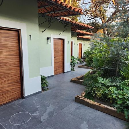 Hotel Boutique Villa Escondida, A Pasos De Lo Mejor En Tlaquepaque Extérieur photo