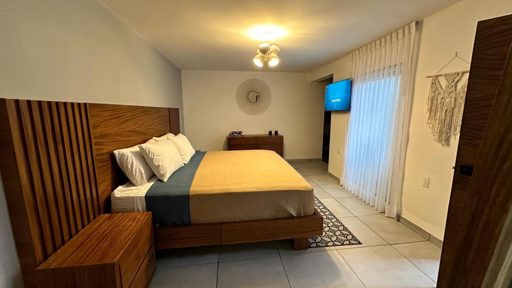 Hotel Boutique Villa Escondida, A Pasos De Lo Mejor En Tlaquepaque Extérieur photo