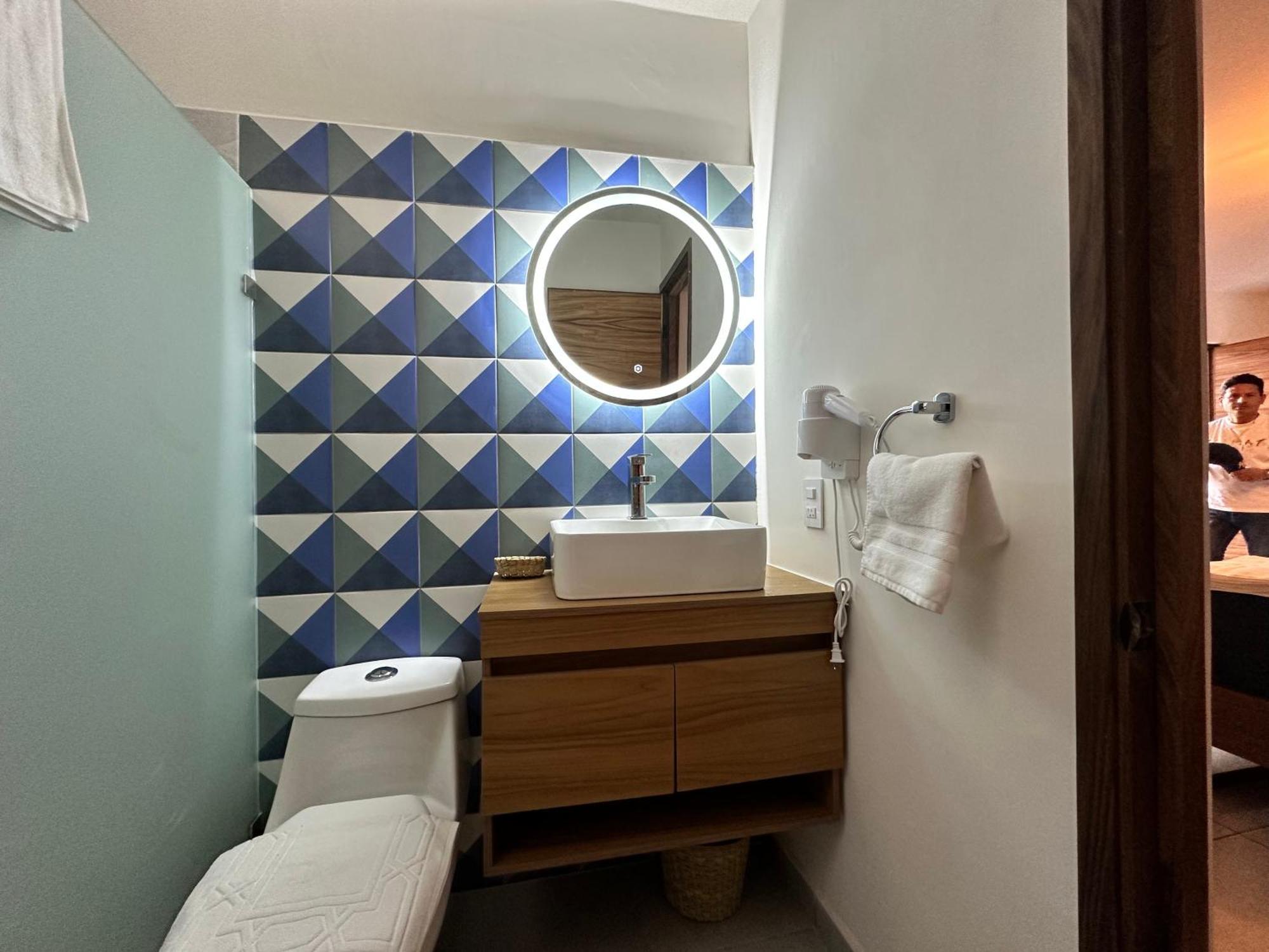 Hotel Boutique Villa Escondida, A Pasos De Lo Mejor En Tlaquepaque Extérieur photo