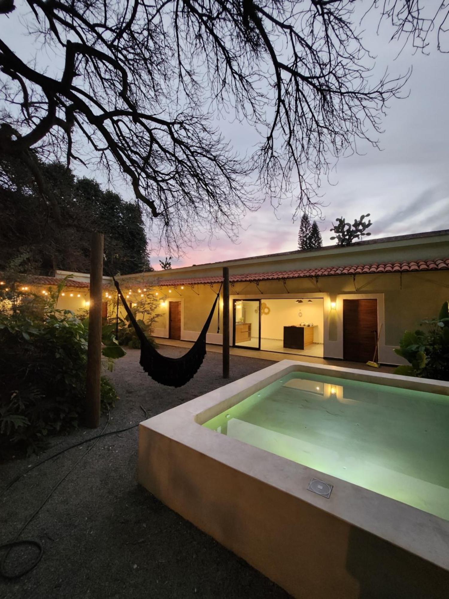 Hotel Boutique Villa Escondida, A Pasos De Lo Mejor En Tlaquepaque Extérieur photo