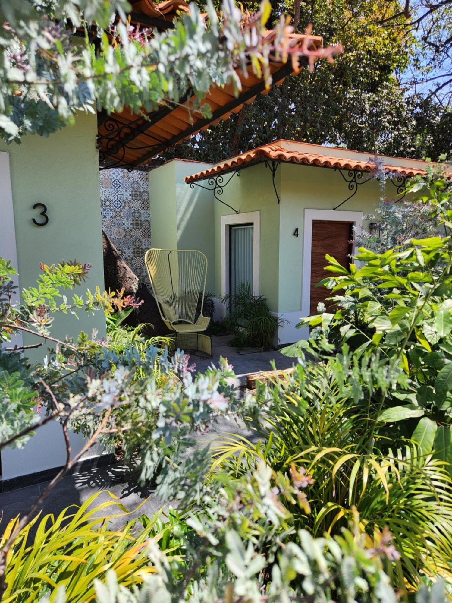 Hotel Boutique Villa Escondida, A Pasos De Lo Mejor En Tlaquepaque Extérieur photo